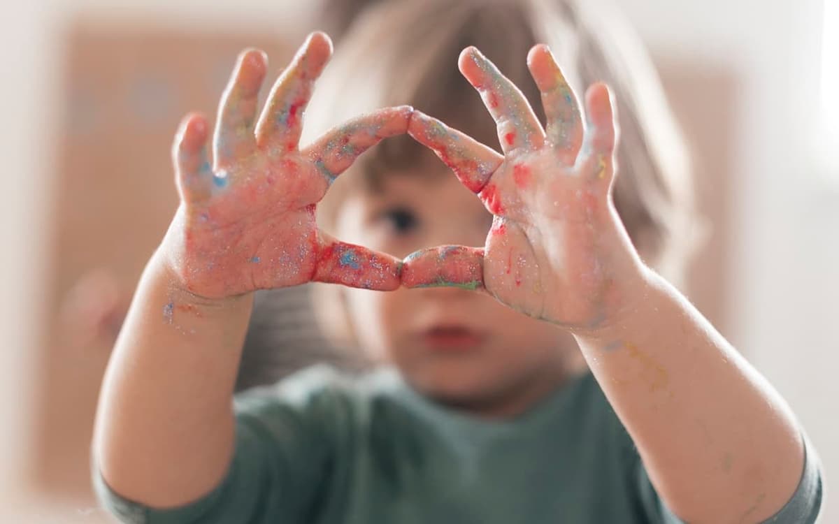 Criança autista pode se aposentar? Descubra seus direitos e benefícios!