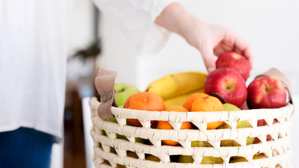 Idosos com 65 anos ou mais: Entenda seus direitos ao vale-sacolão de R$ 250!