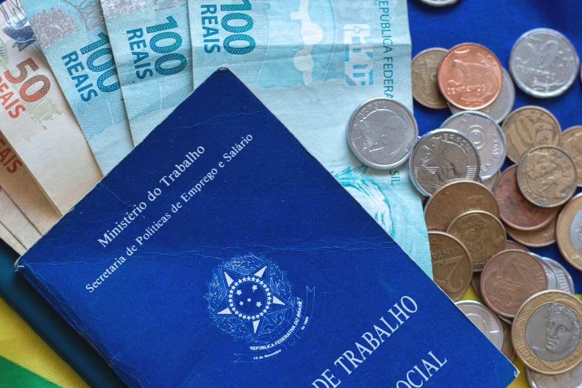 Crédito fácil de até R$ 3 mil é a nova aposta dos trabalhadores em 2025