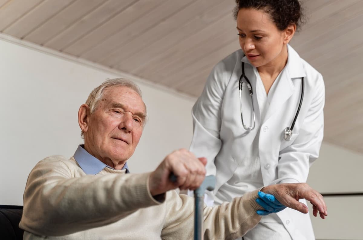 Fisioterapia e envelhecimento: veja como manter a saúde na terceira idade