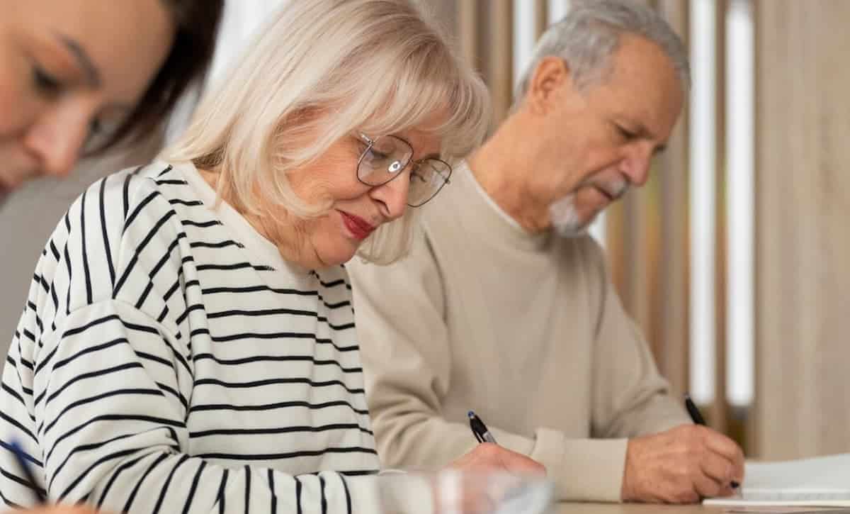 Idosos conquistam mais espaço no ensino superior: aumento de 10% em 10 anos