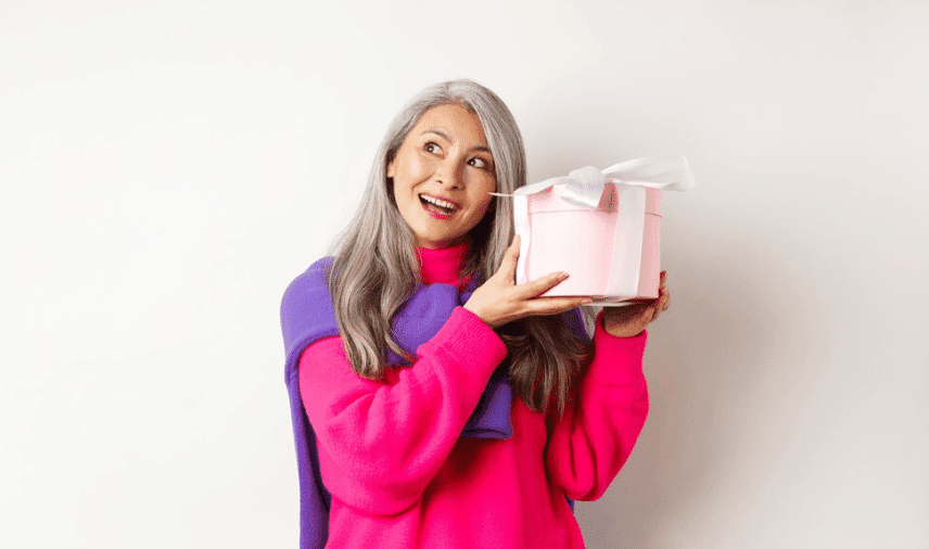 Alerta: ‘golpe do presente’ volta a fazer vítimas idosas