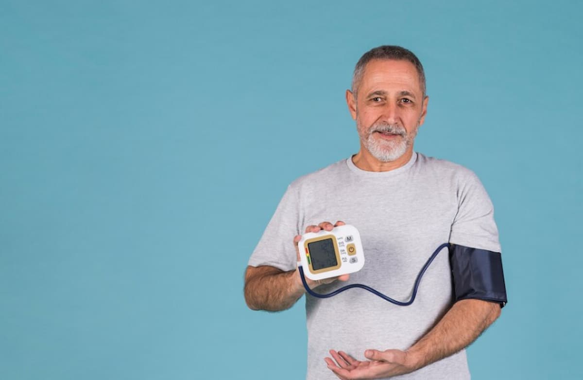 Hipertensão em idosos: orientações médicas para cuidar da saúde