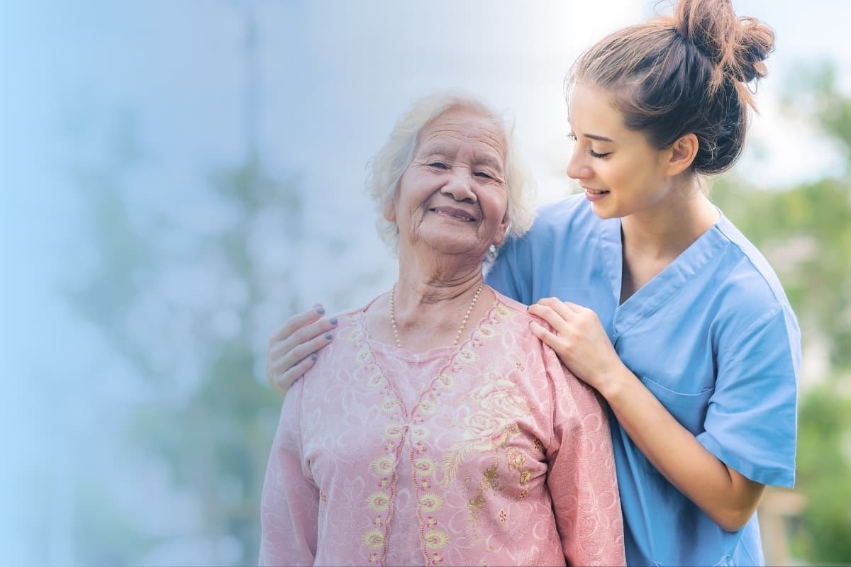 Médicos do futuro: Iniciativas estudantis transformam tratamento de idosos