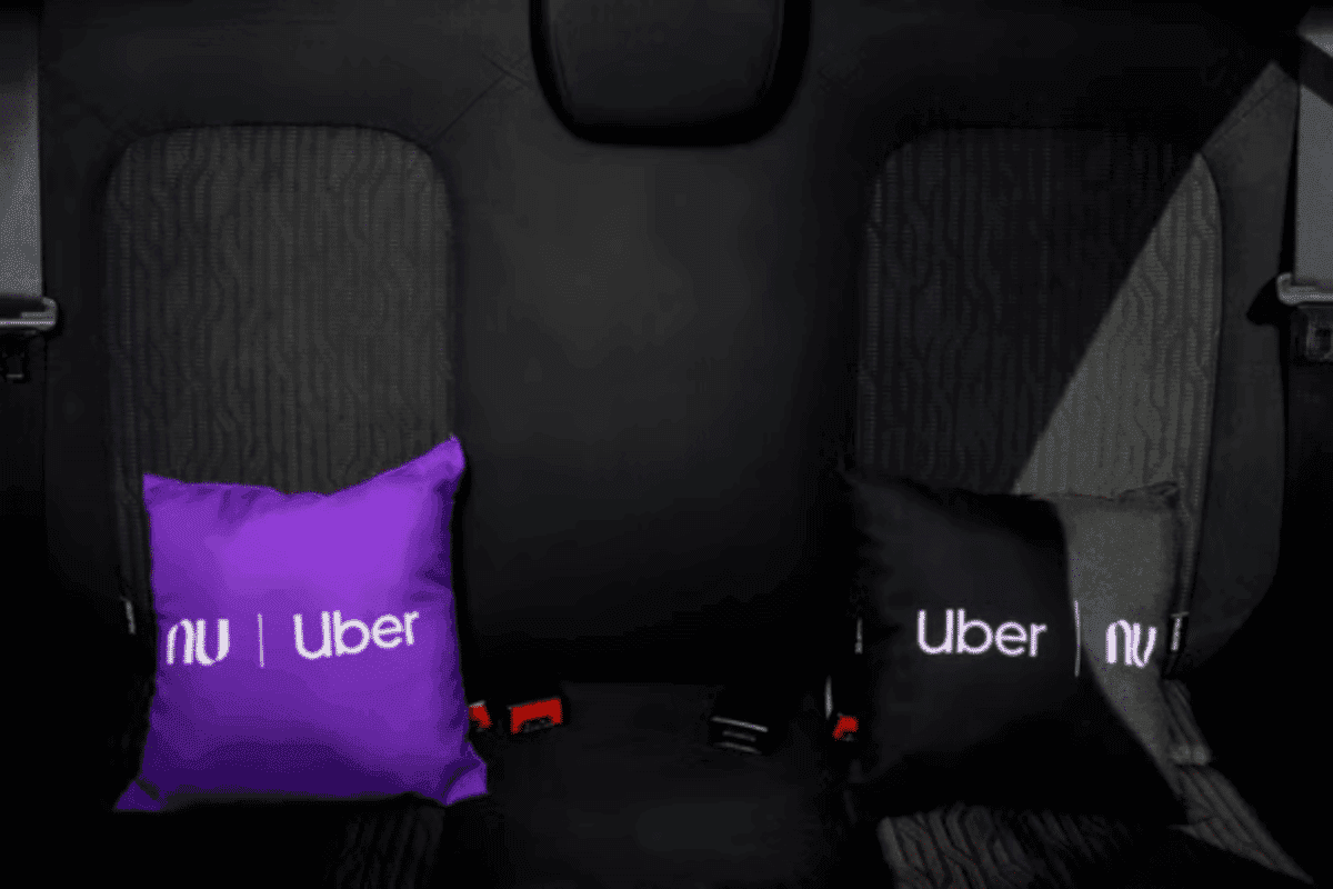 Nubank e Uber anunciam parceria com descontos de até 50% em corridas para clientes selecionados