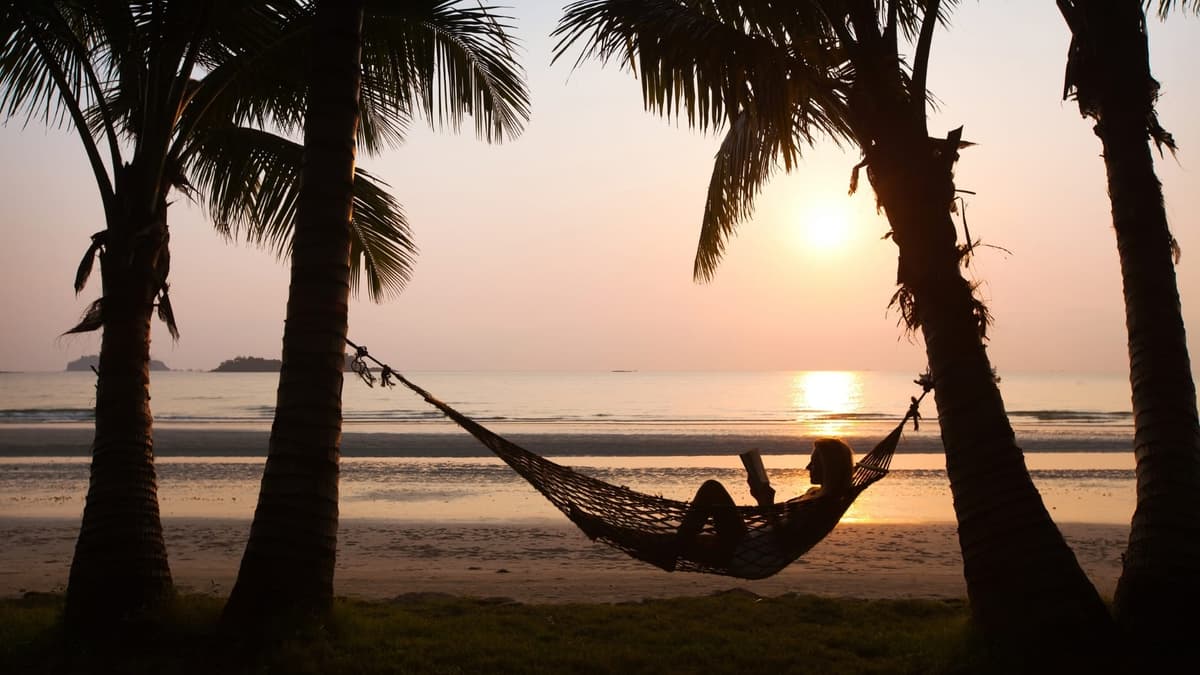 CLT exige que férias sejam dadas em até 12 meses