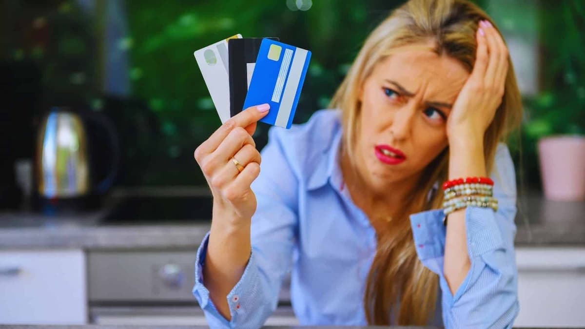 Por Cartão consignado abusivo: STJ vai julgar contratos em 2026