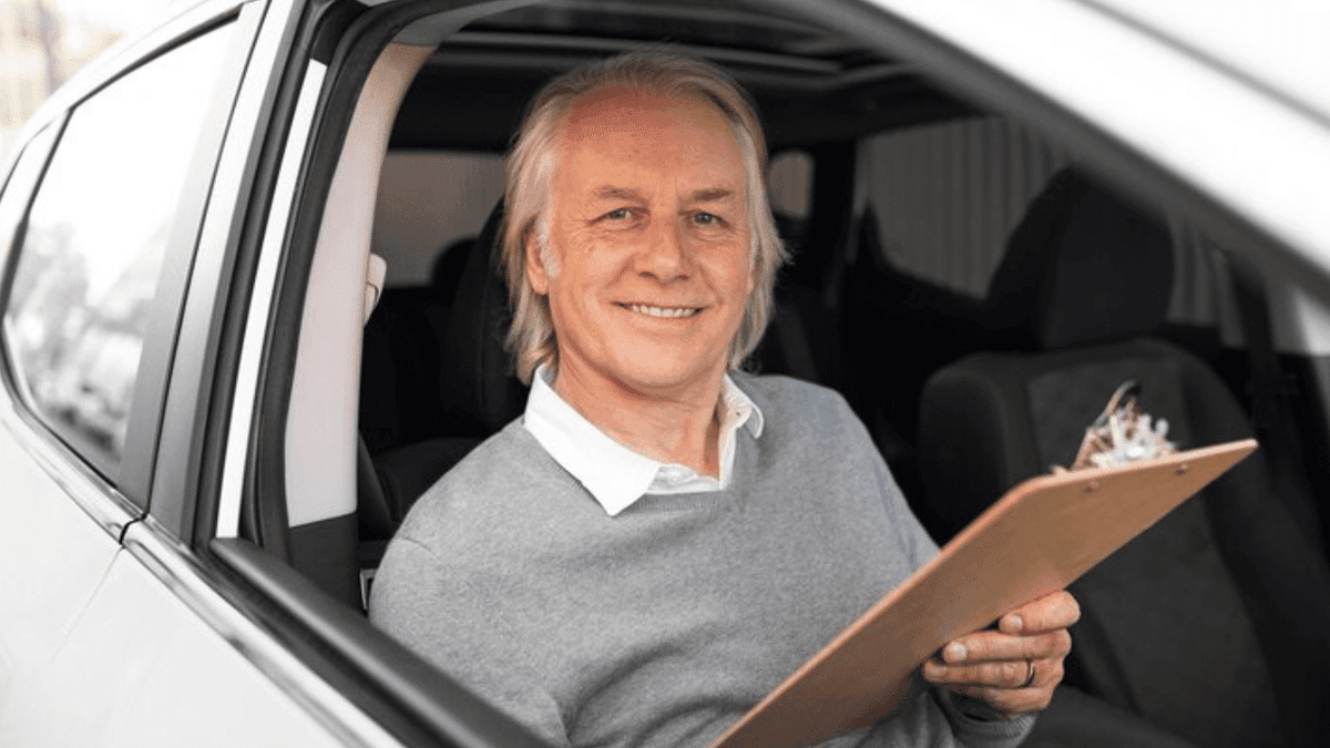 Idosos podem ter CNH suspensa? Entenda as regras e implicações