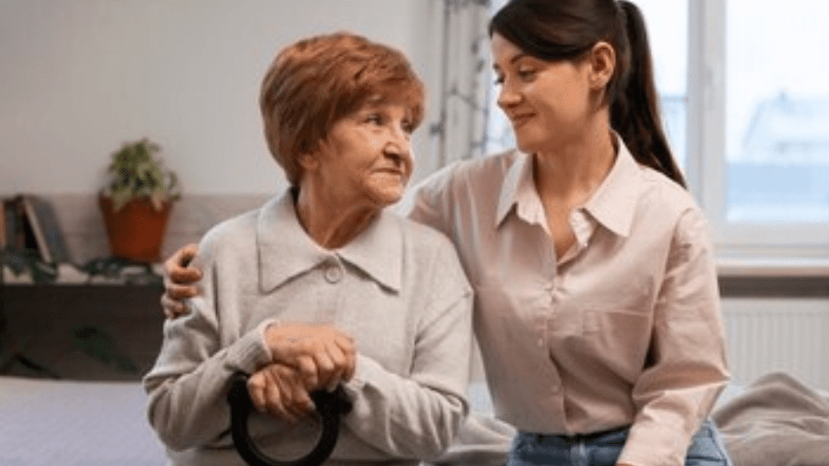 Quanto Ganha um Cuidador de Idoso? Descubra os Fatores e Perspectivas