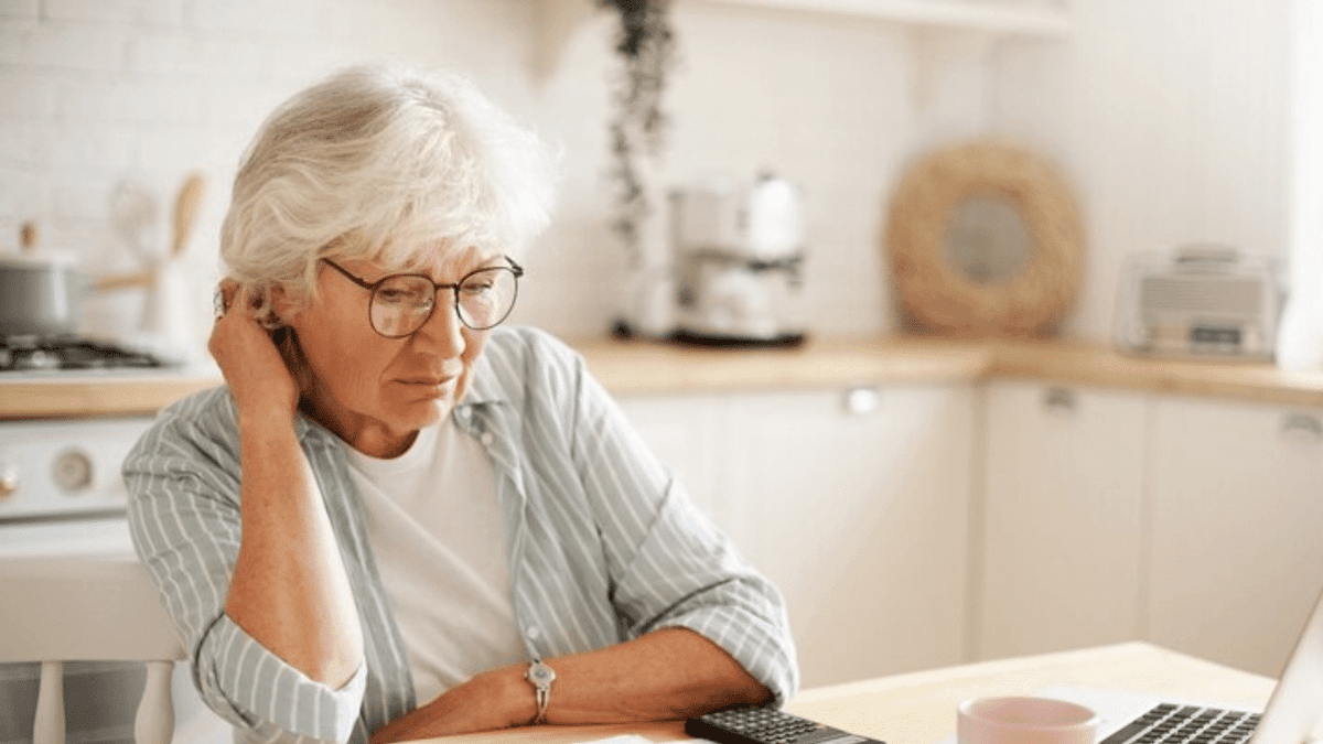 Quem Deve Cuidar dos Idosos? Descubra Seus Direitos e Deveres