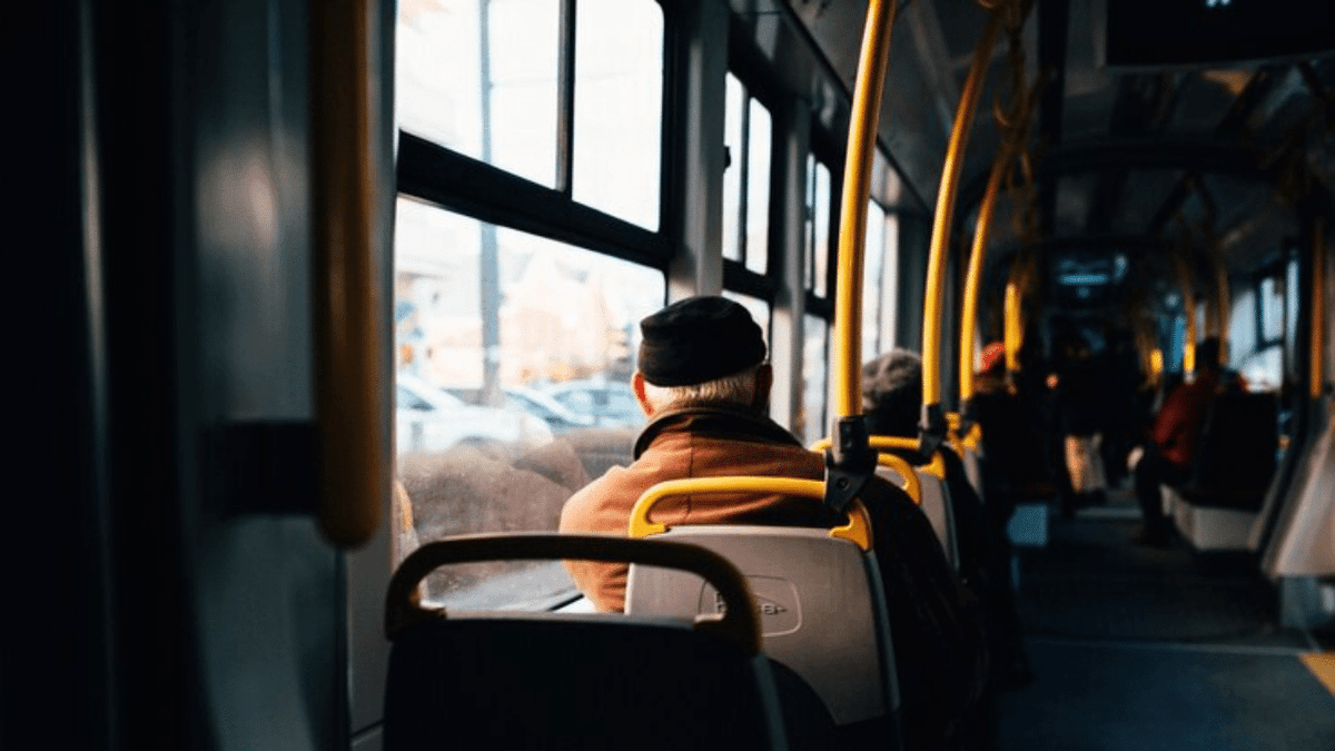 Direitos dos idosos: viagens gratuitas no Brasil