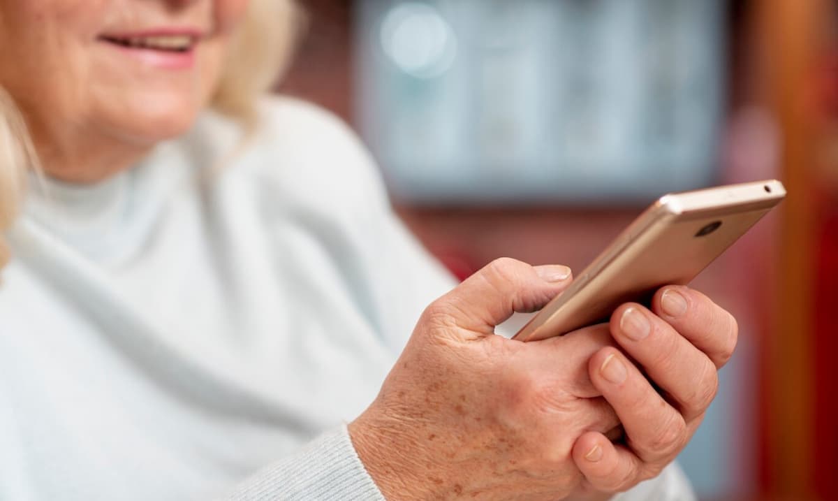 Novo suporte financeiro para idosos com mais de 60 chega em 2025