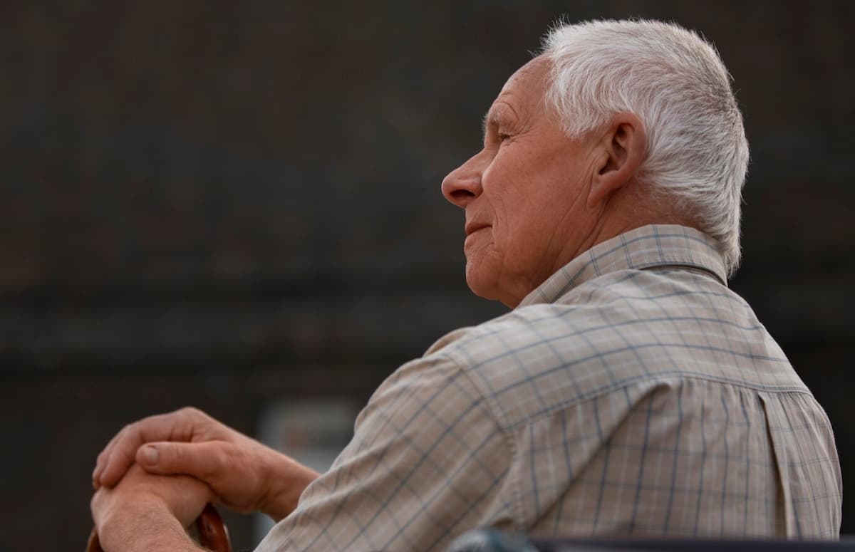 Setor de cuidados com idosos deve crescer 7,5% ao ano até 2030 no Brasil