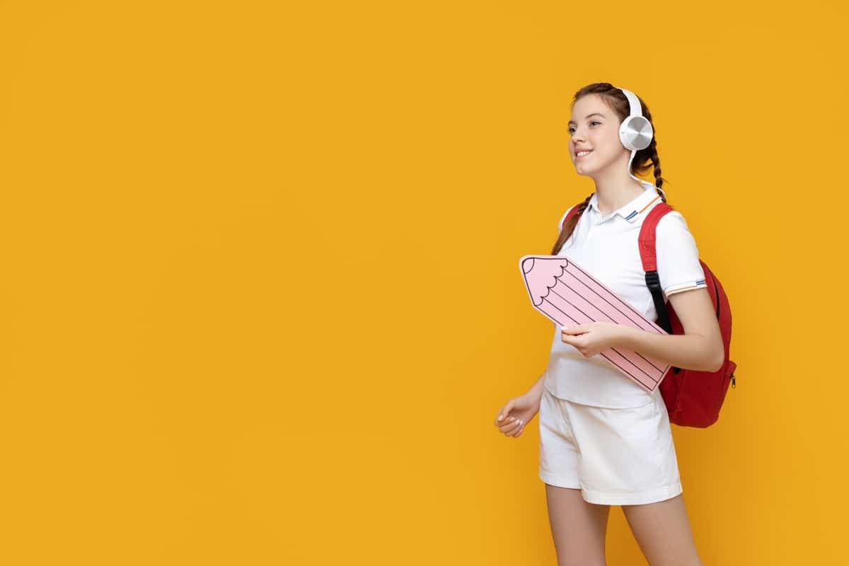 Frequência escolar no Bolsa Família 2025 atinge níveis recordes