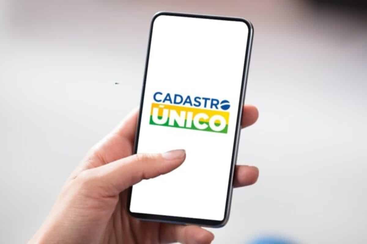 Como conseguir mais de R$ 3 mil em auxílios pelo CadÚnico