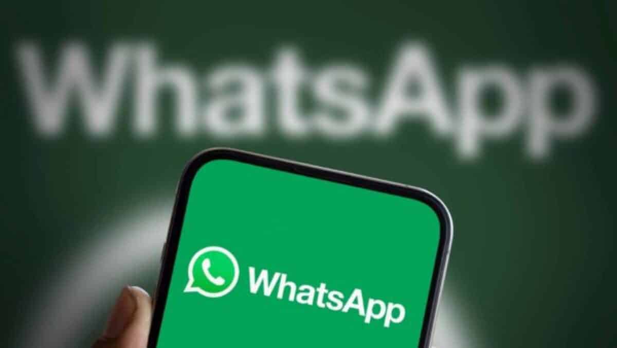 WhatsApp terá tradução automática de mensagens a partir de 2025