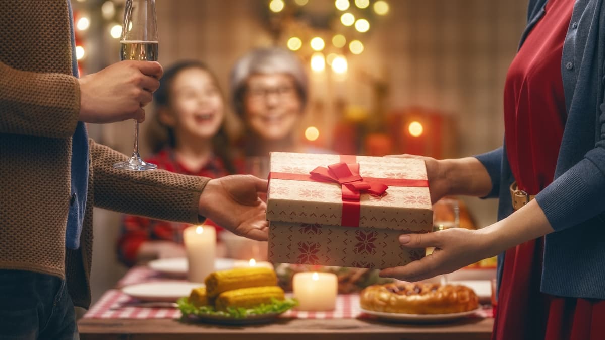 Natal sem culpa financeira: veja como evitar gastos exagerados em 2025